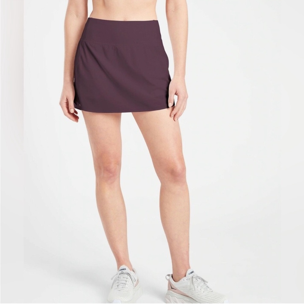 Athleta run with it skort, EUC